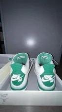 Jordan 4 Retro SB 4