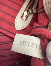 Louis Vuitton Neverfull Large W/ , Inner Pockets 3