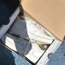 Nike — Nike Air Force 1 Low Top Athletic Lace-Up Solid — Sneaker — resale