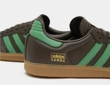 Adidas Originals Samba OG in Dark and UK 4