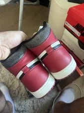 Jordan 1 Retro High OG Lost & Found 2022 3
