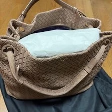 Bottega Veneta 35x30cm From Japan 3