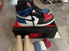 Air Jordan — 9.5US Air Jordan 1 Retro High OG Top3 — Sneaker — resale