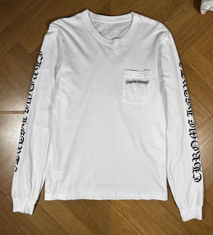 Chrome Hearts — Hearts Long Sleeve M – Streetwear — streetwear — resale