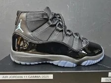 Size 13 - Air Jordan 11 Retro 2025 Excellent Condition With OG Box 🔥 2