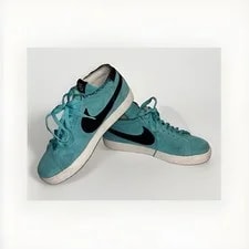 Nike SB — Vtg Nike SB Blazer 2008 Tiffany Low Top Size 10.5 310801-401 BA1 — Sneaker — resale