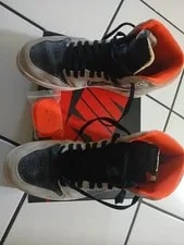 Jordan Retro 1 Neutral Hyper 3