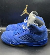 Size 9 - Air Jordan 5 Retro 2