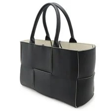 Bottega Veneta Maxi Arco Small 2