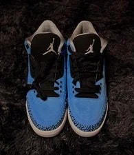 Size 9 - Air Jordan 3 Retro 2