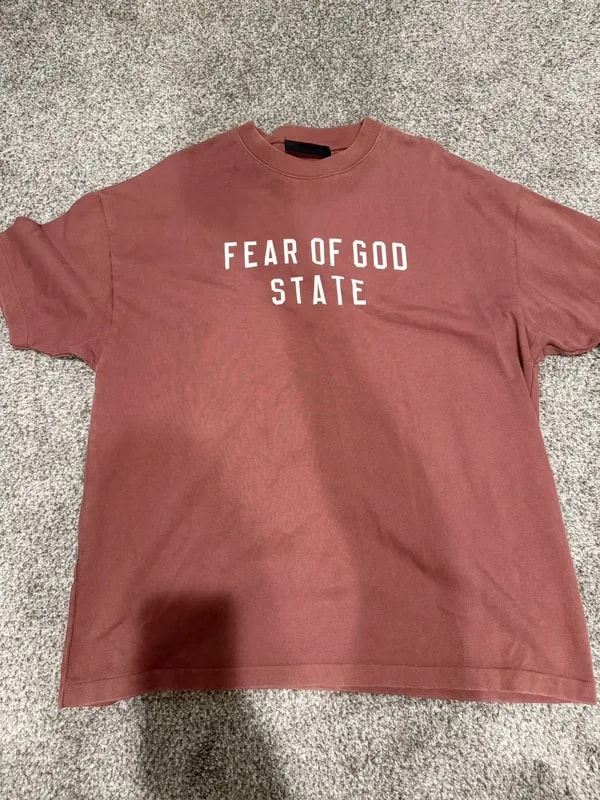 Fear of God — Essentials Fear of God State Heavyweight Tee — streetwear — resale
