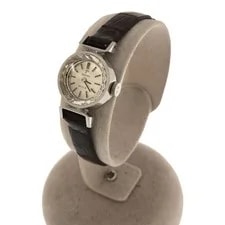 Pawn Shop in Operation Omega Cut Glass Devil Manual Winding 511.254 2
