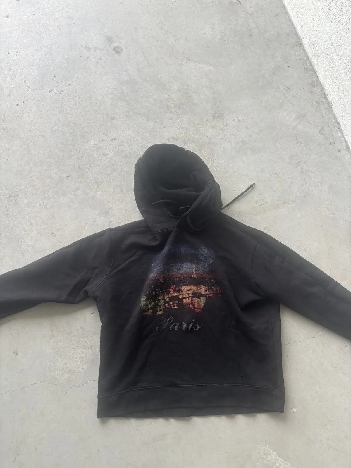 Balenciaga — Balenciaga Paris Graphic Hoodie — streetwear — resale