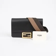 Fendi — Fendi Flat Baguette 8BS048 155586553 — Handbag — resale