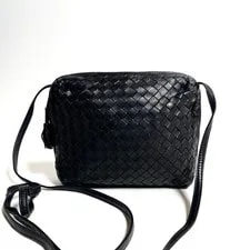 Bottega Veneta Pochette Crossbody Auth 2