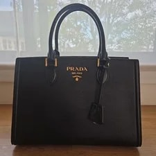 Prada — Prada With Logo — Handbag — resale