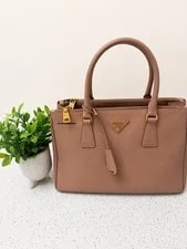 Prada — Prada Medium Galleria Satchel HW Zip Top Handle W/ Strap — Handbag — resale