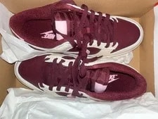 Nike — Size 8.5 - Nike Dunk Low Valentine's Day — Sneaker — resale