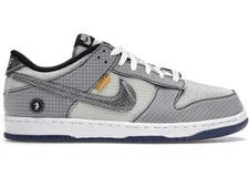 Nike — Nike Dunk Low Union Passport Pack Pistachio — Sneaker — resale