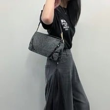 Bottega Veneta — Bottega Veneta Intrecciatostitching — Handbag — resale