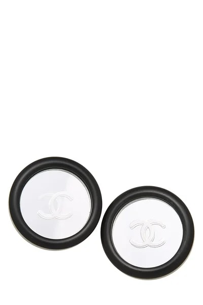 Chanel — 'CC' Mirror Button — Jewelry — resale