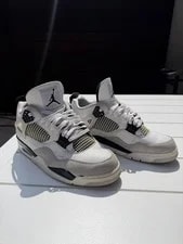Size 13 - Jordan 4 Retro Mid Military 2