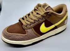 NIKE — Size 9 - Undefeated X Nike Dunk SP Low Canteen — Sneaker — resale