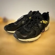 Asics — Asics Gel-Venture RE Trail Running Shoes 28cm No Box — Sneaker — resale