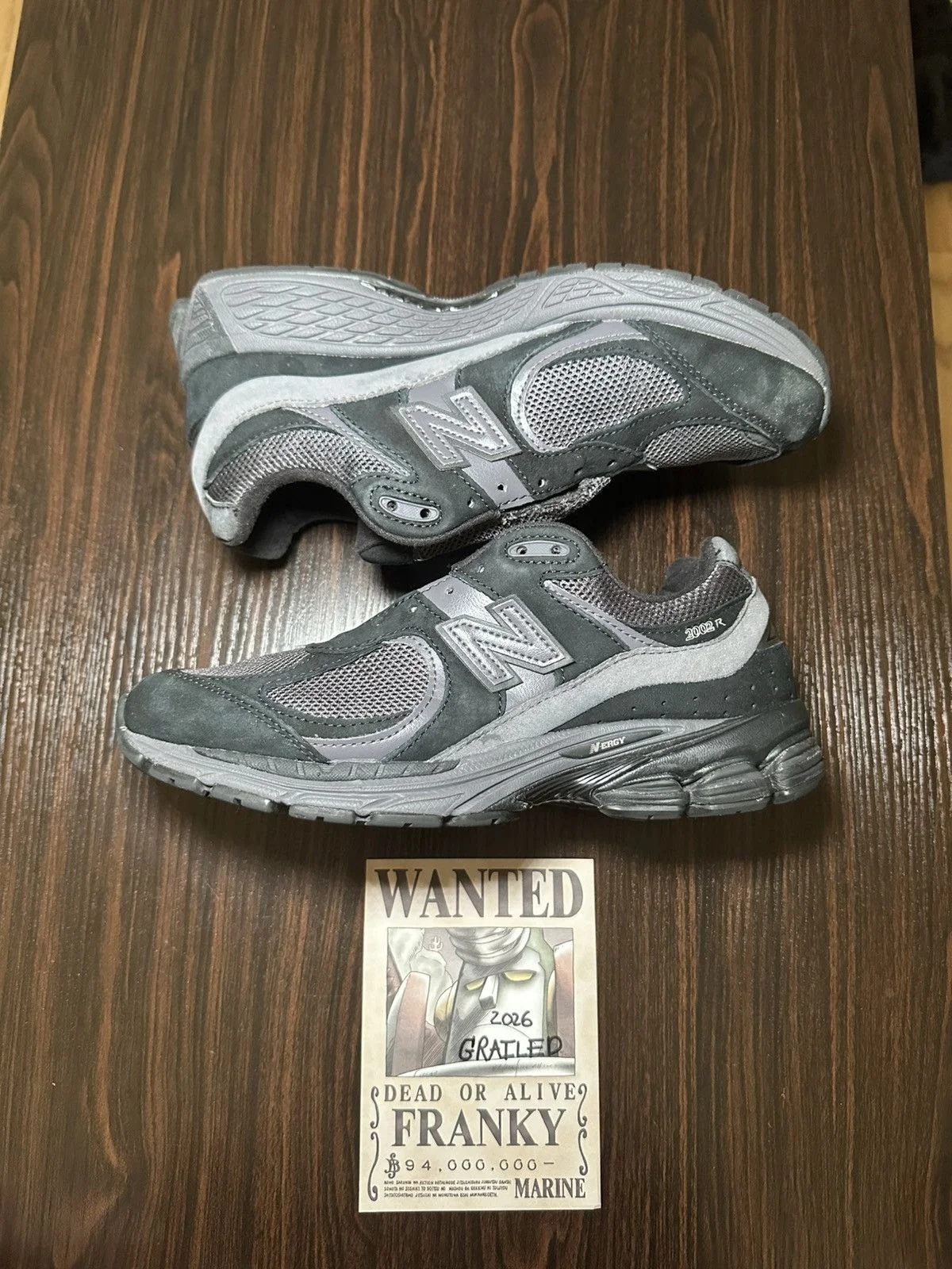 New Balance — New Balance 2002r Dark — Sneaker — resale