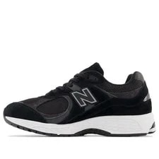 New Balance 2002R Running Shoes M2002RBK 2
