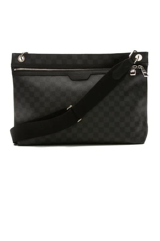 Louis Vuitton — Messenger — Handbag — resale