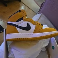 Jordan Air 1 Retro High OG / / DZ5485-701 2