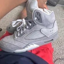 Jordan — Jordan Air 5 Mid Top Lace-Up Athletic — Sneaker — resale