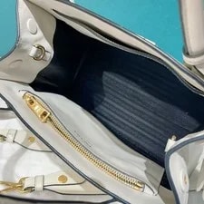 Prada Small 26x20 Cm 3