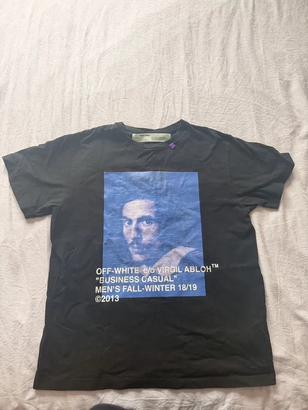 Off white t shirt — streetwear — resale