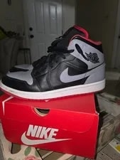 Air Jordan — Air Jordan 1 Mid Shoes DQ8426-006 — Sneaker — resale