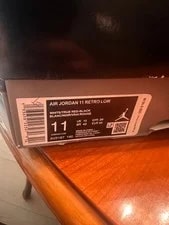 Air Jordan 11 Retro Low 4