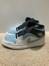 Air Jordan 1 SE Mid Chill- . 4