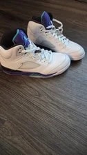Air Jordan — Air Jordan 5 Retro Grape — Sneaker — resale