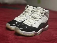 Jordan Air 11 High Top Lace-Up Basketball 3