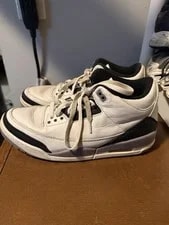 Size 10.5 - Air Jordan 3 Retro 4