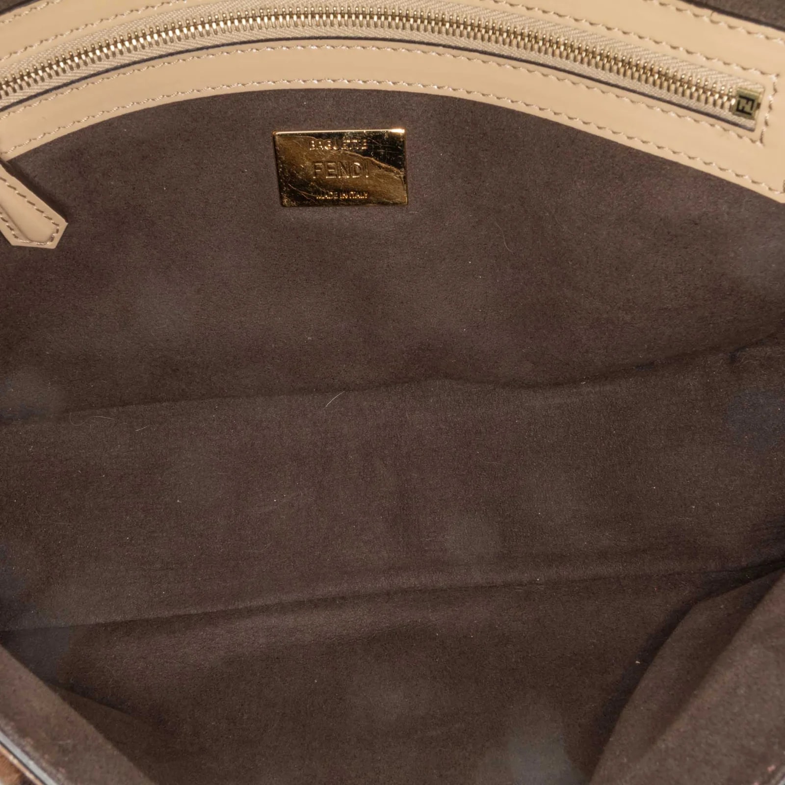 Pequin Baguette Satchel 4