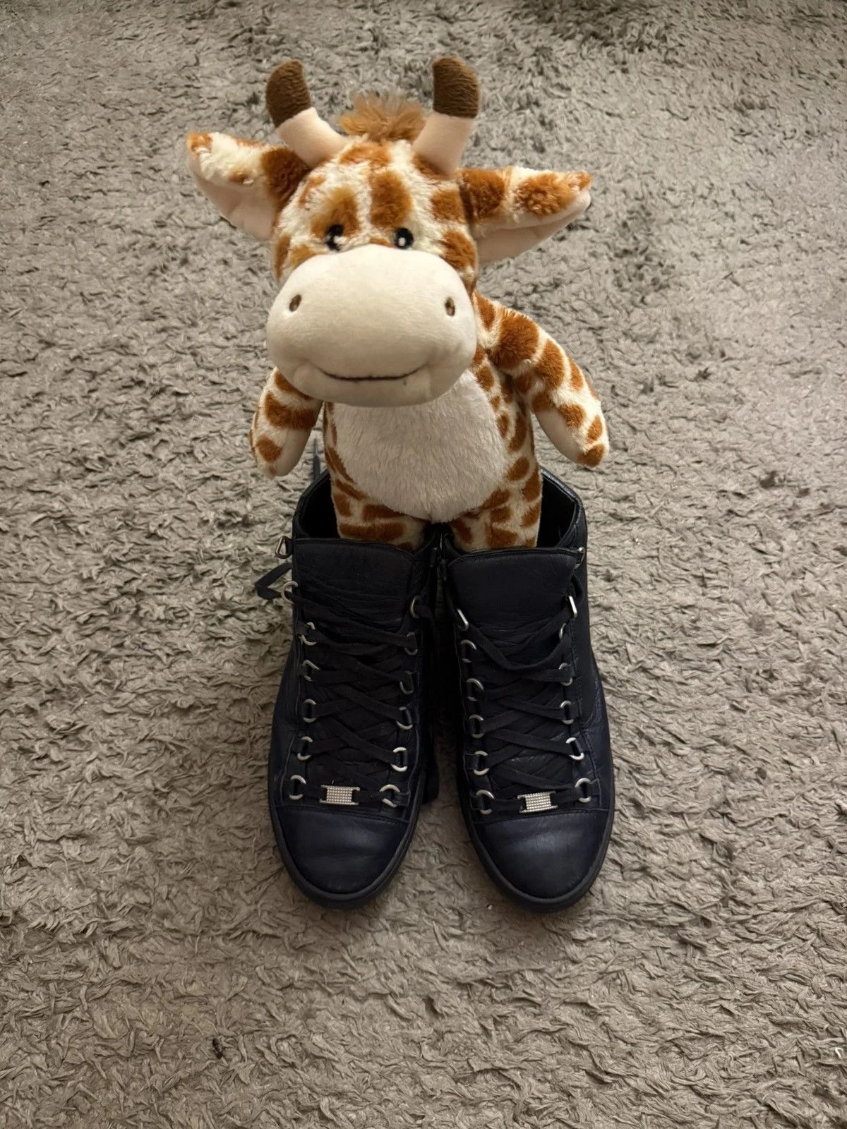 Balenciaga — Balenciaga Arena Hightop — Sneaker — resale