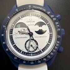 Swatch X Omega Mission TO Earthphase - Moonshine Gold 2