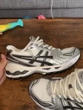 Asics Gel-Kayano 14 Size 8 ’s 2