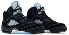 Air Jordan — Air Jordan 5 Retro: Carolina / 2026 GS — Sneaker — resale