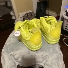 Size 12 - Air Jordan 4 Retro Volt 2