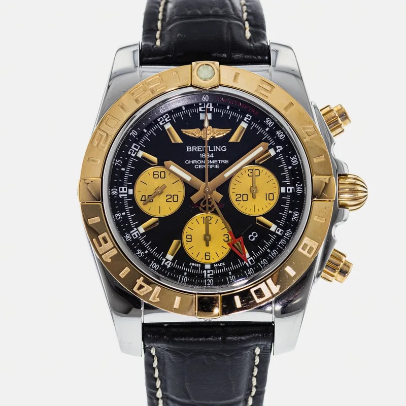 Breitling — Breitling Chronomat 44 GMT CB0420 — Watch — resale