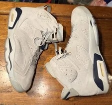 Size 11 - Jordan 6 Retro Mid 4