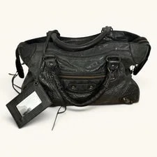 Balenciaga — Balenciaga ’s Zip, Mirror, Detachable Strap, Pockets — Handbag — resale
